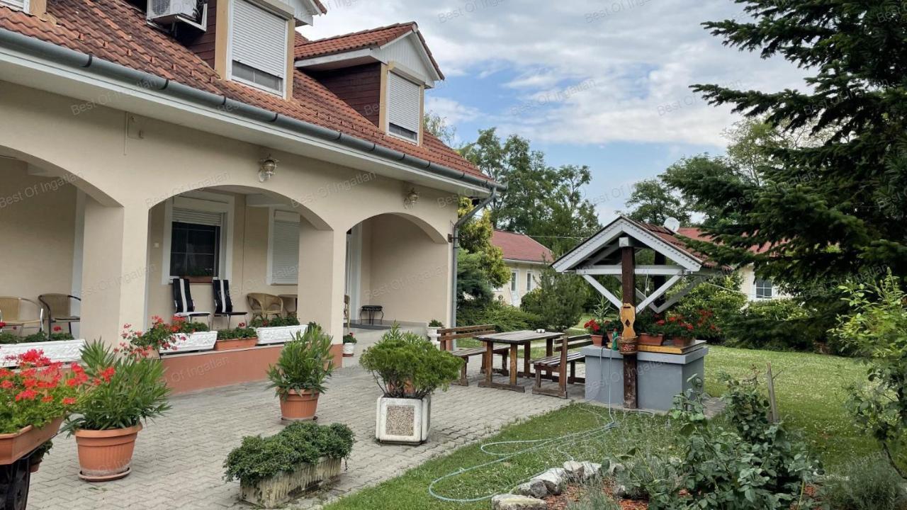 Motel Hummel Per Екстериор снимка
