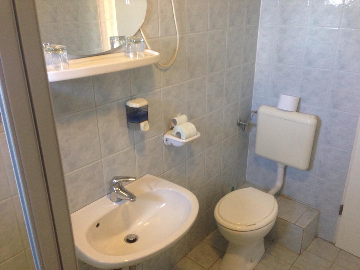 Motel Hummel Per Стая снимка